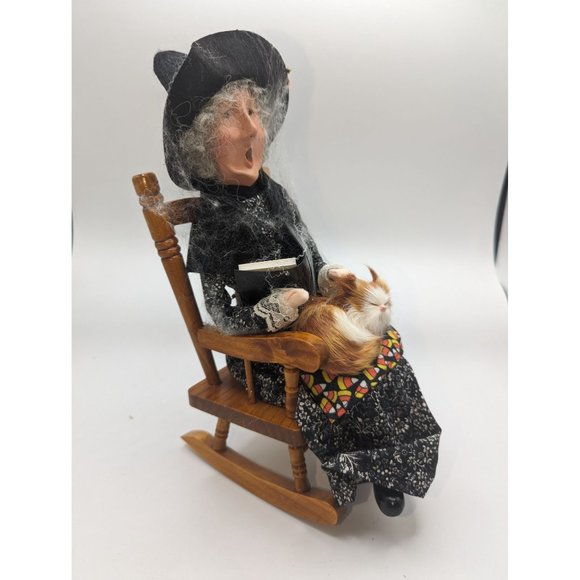 Byers Choice Halloween Grandma in a Rocking Chair with Cat and Book - Picture 5 of 5